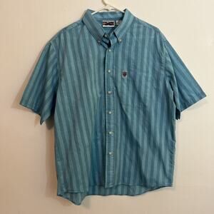Brittania Men’s XL Button Up Shirt Vintage Light Blue Stripe Short Sleeve Beach